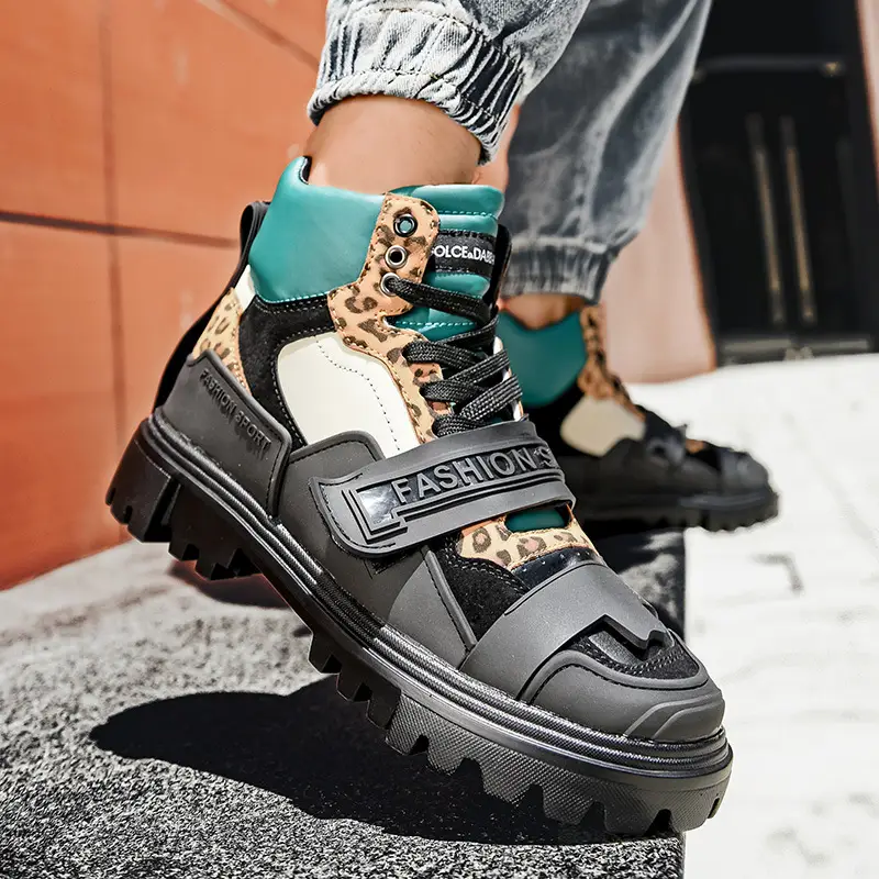 New Style Thick-soled High-top Casual Shoes For Autumn And Winter