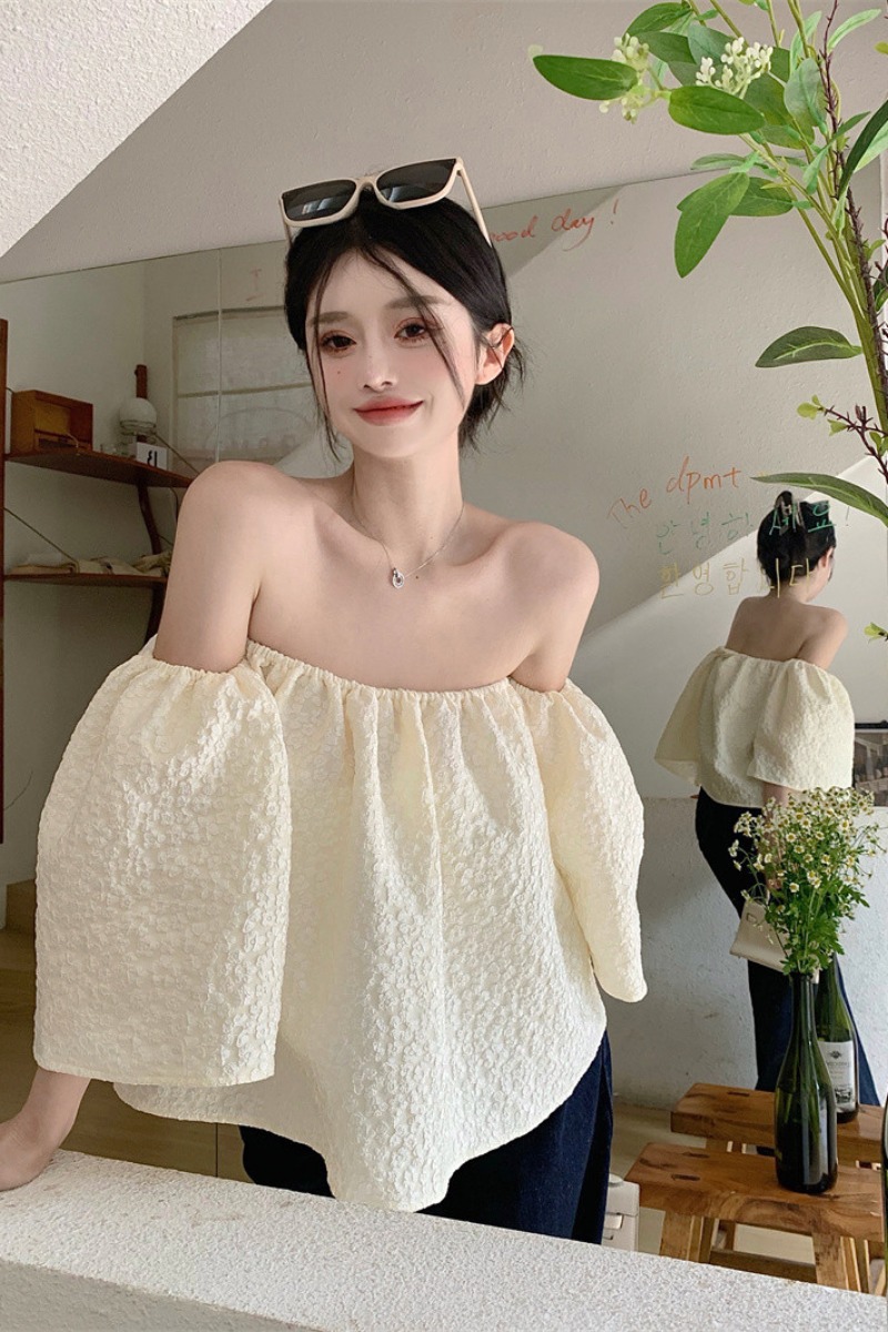 Title 8, One-shoulder Short-sleeved Shirt Puff-sleeve Cr...