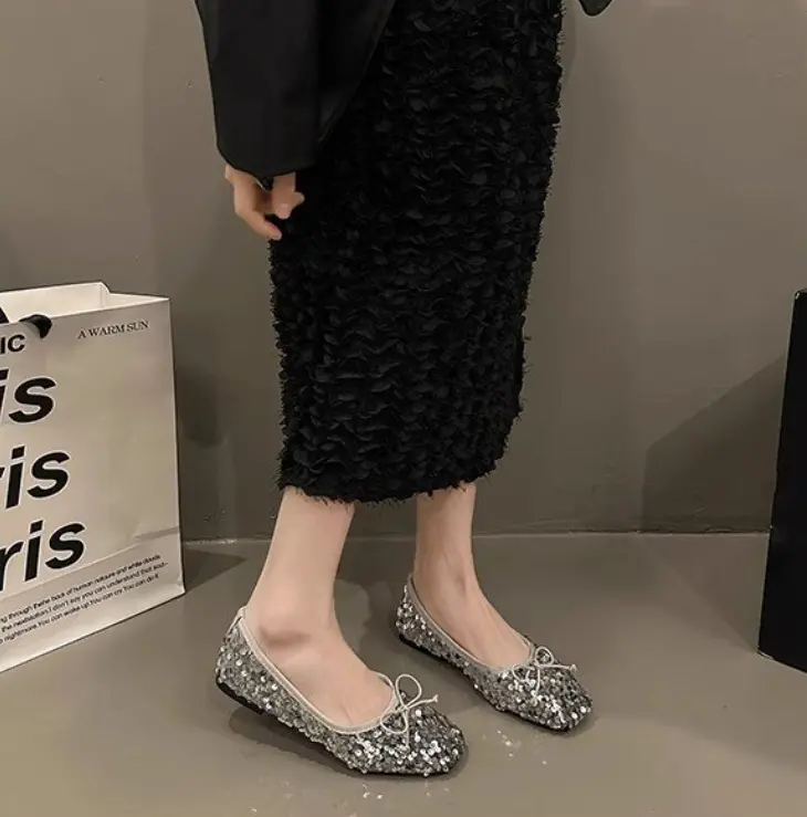 Women's Sequin Flat Versatile Pumps, 2026 Spring & Autumn New Gentle Evening Style Bow Low-Cut Soft Sole Loafers