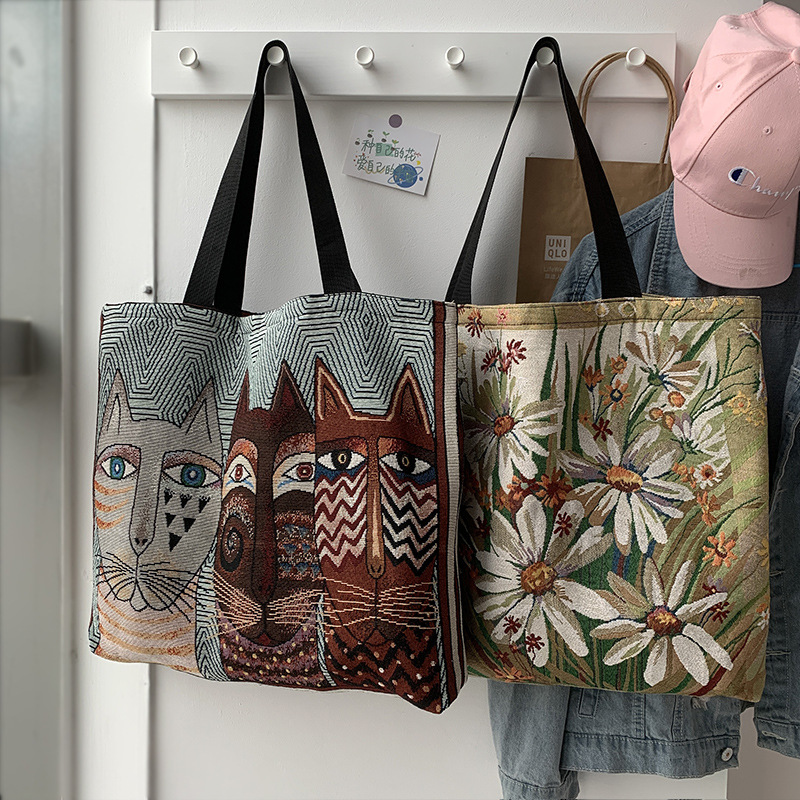 European Style Printed Canvas Large Capacity Handbag