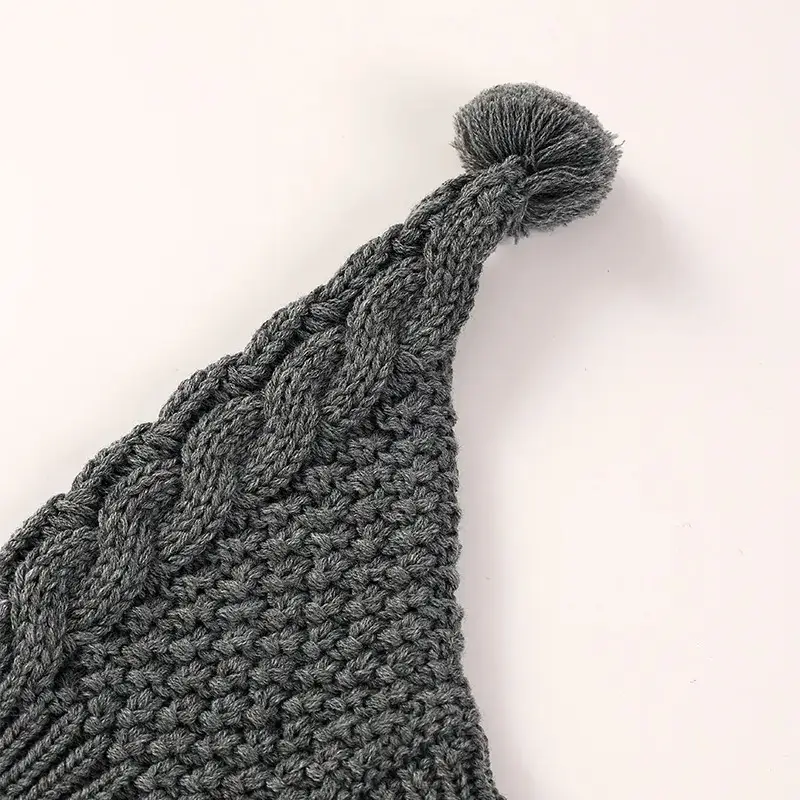 Pet Warm Woolen Hat Takes Cute Photos