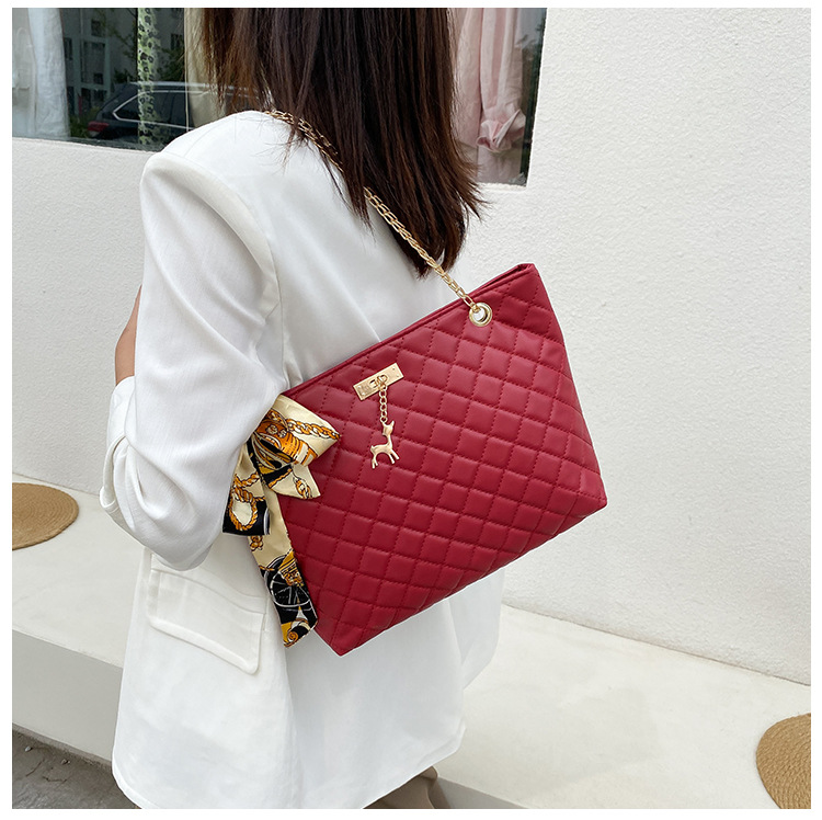 Ladies Lingerie Underarm Silk Scarf One Shoulder Messenger Bag