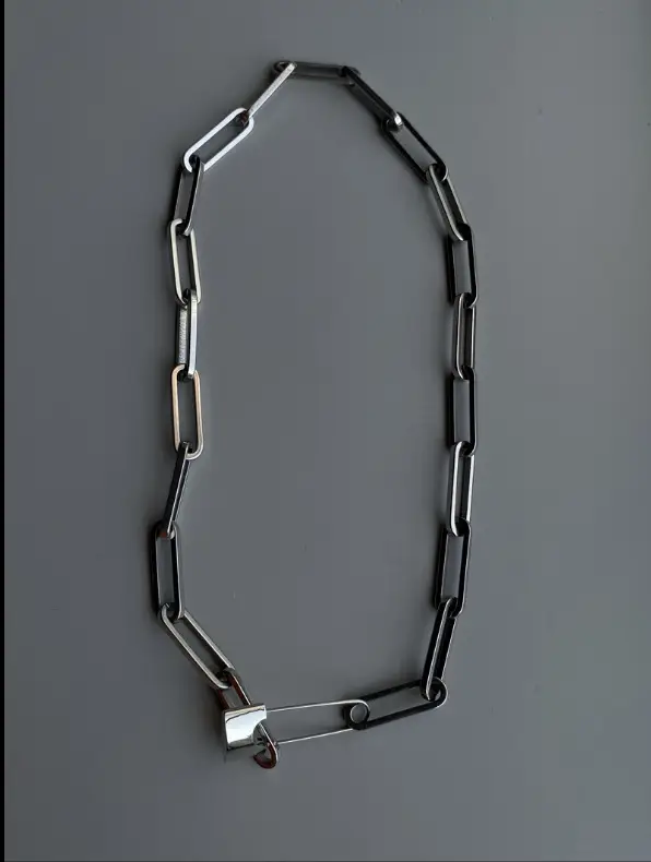 Vintage Distressed Gold Lock Pin Chain Choker Necklace