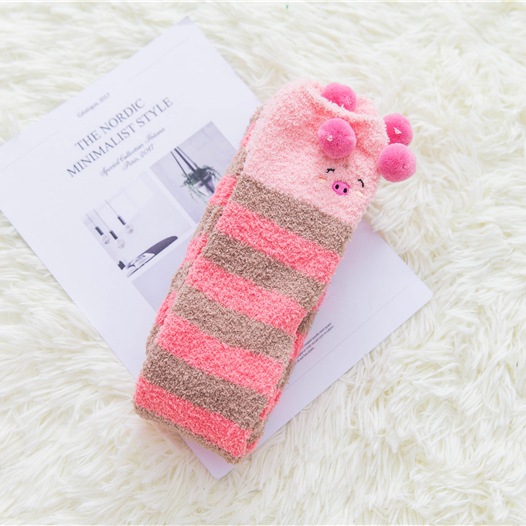 Title 6, Damen lange gestreifte Socken aus Korallensamt,...