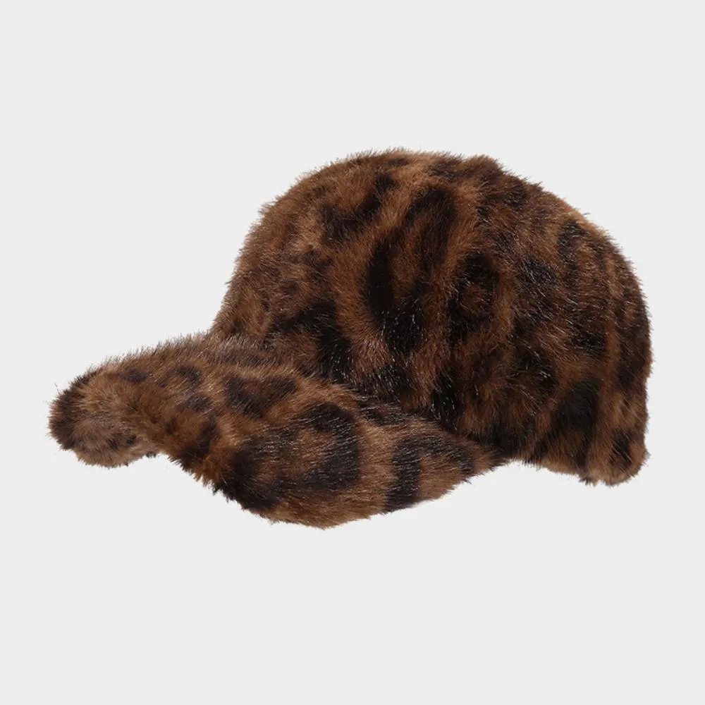 Fashionable Retro Plush Leopard Print Warm Baseball