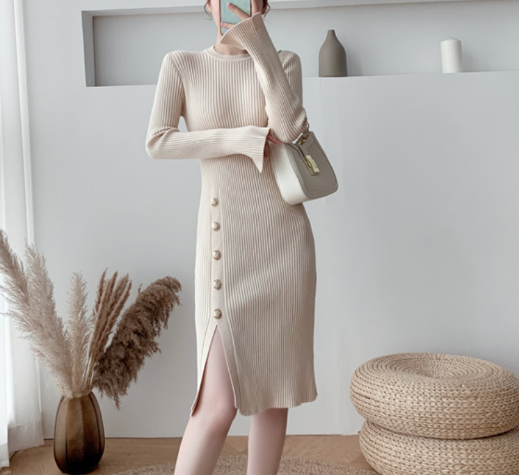 Fashion Short Women's Flared Sleeve Slit Slim Knit Dress