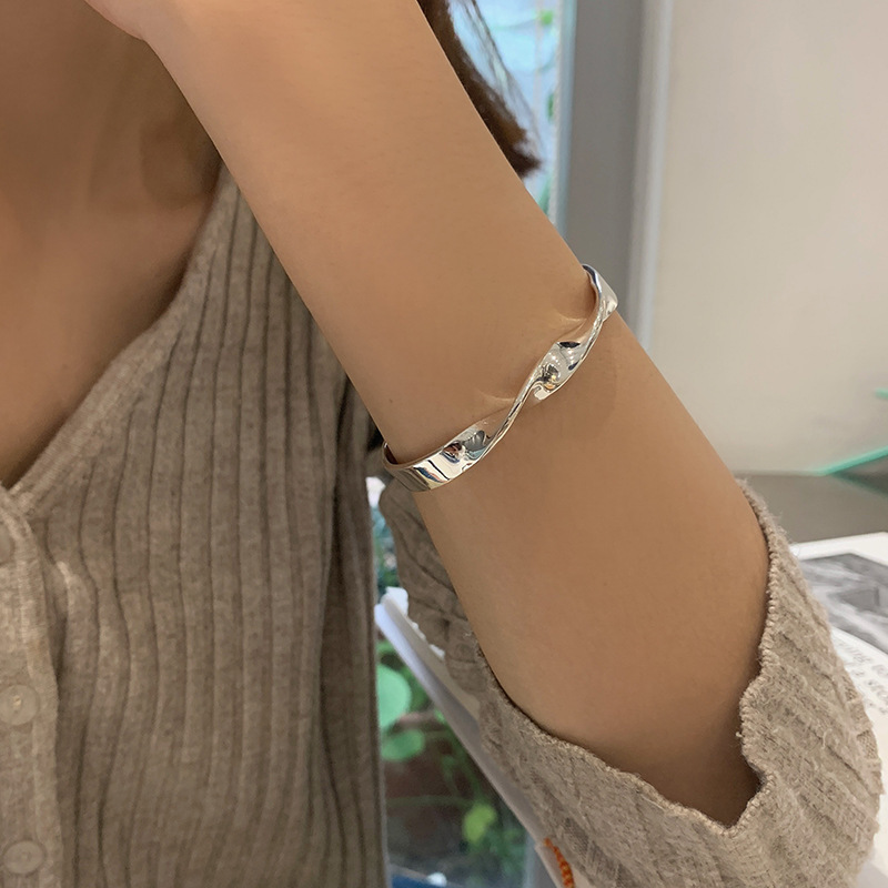 Title 2, Damen Armband aus Sterlingsilber mit unregelmäß...