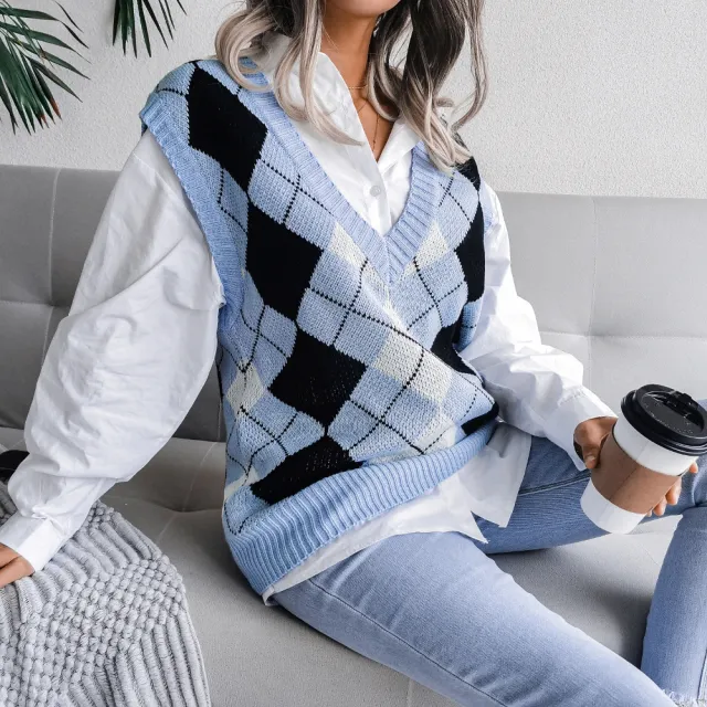 Round Neck Hollow Leaf Casual Knitted Vest Sweater B Blue - Shop at LoveMi