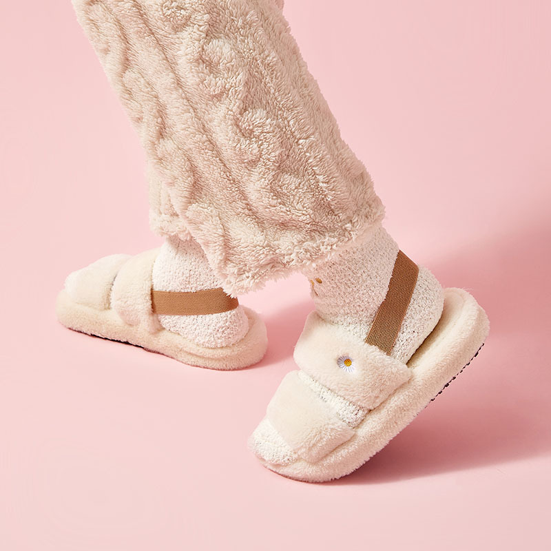 Fashionable Indoor And Outdoor Two-wear Household Opening Plush Cotton