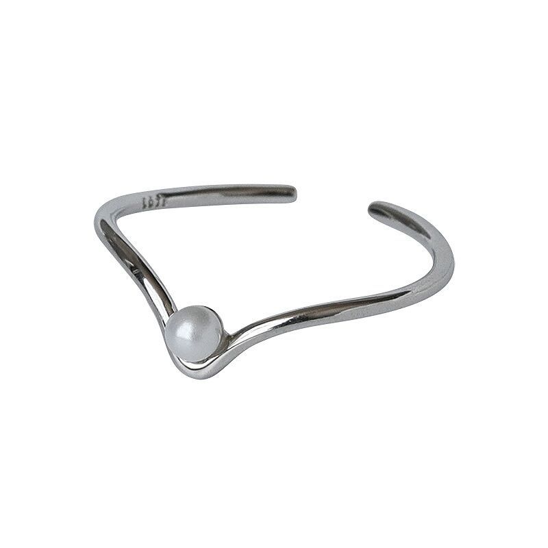 V-shaped Pearl Ring Simple Temperament Cold Wind Small