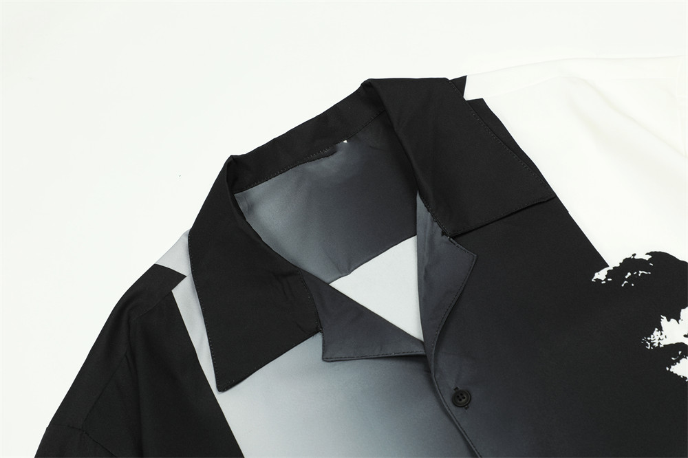 Men's Trendy Black And White Gradient Short-sleeved Shirt