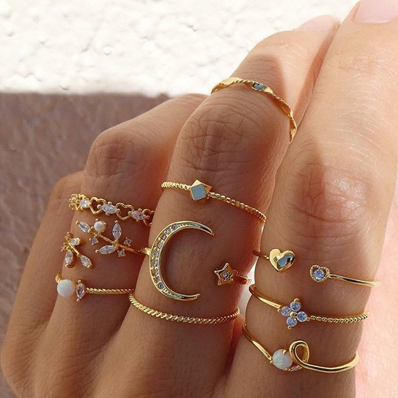 Fashion Moon Star Ring 10-piece Combination, Ladies Street Shooting
