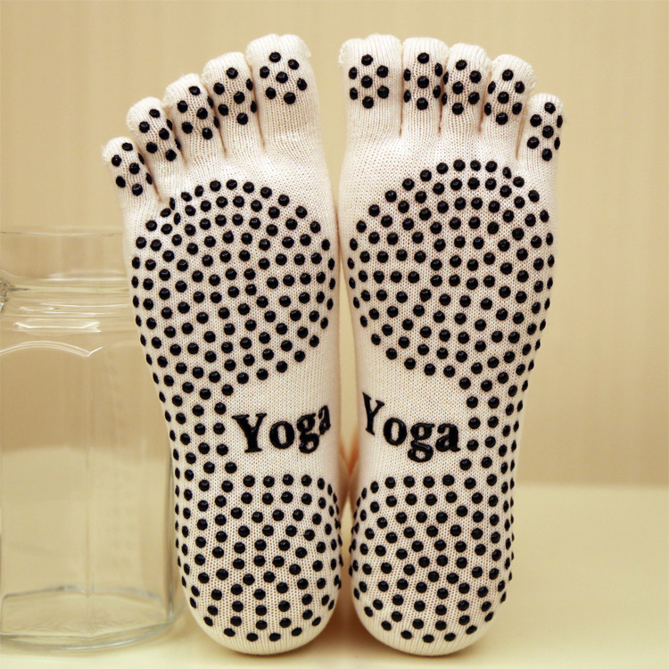 Men's Non slip Cotton Sports Five finger Socks thumbnail 3