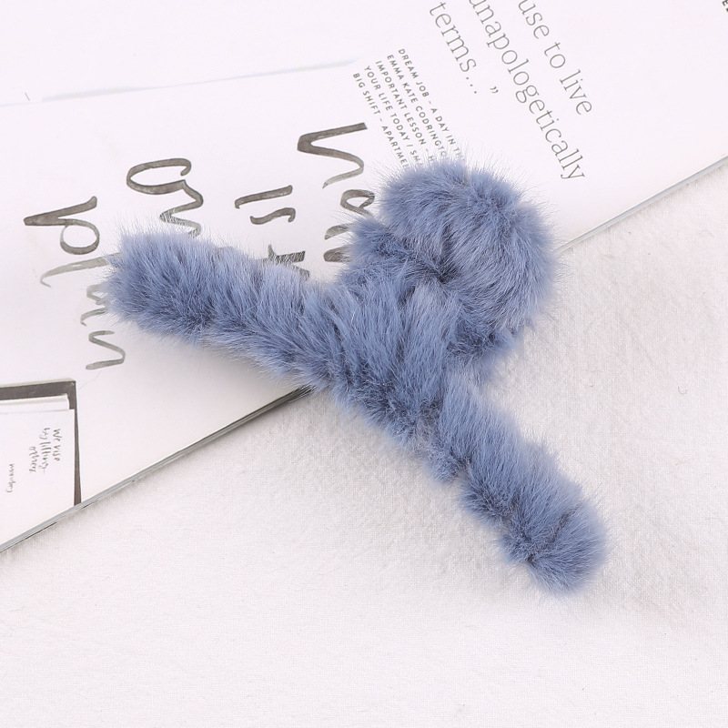 Simple Solid Color Plush Hairpin Women