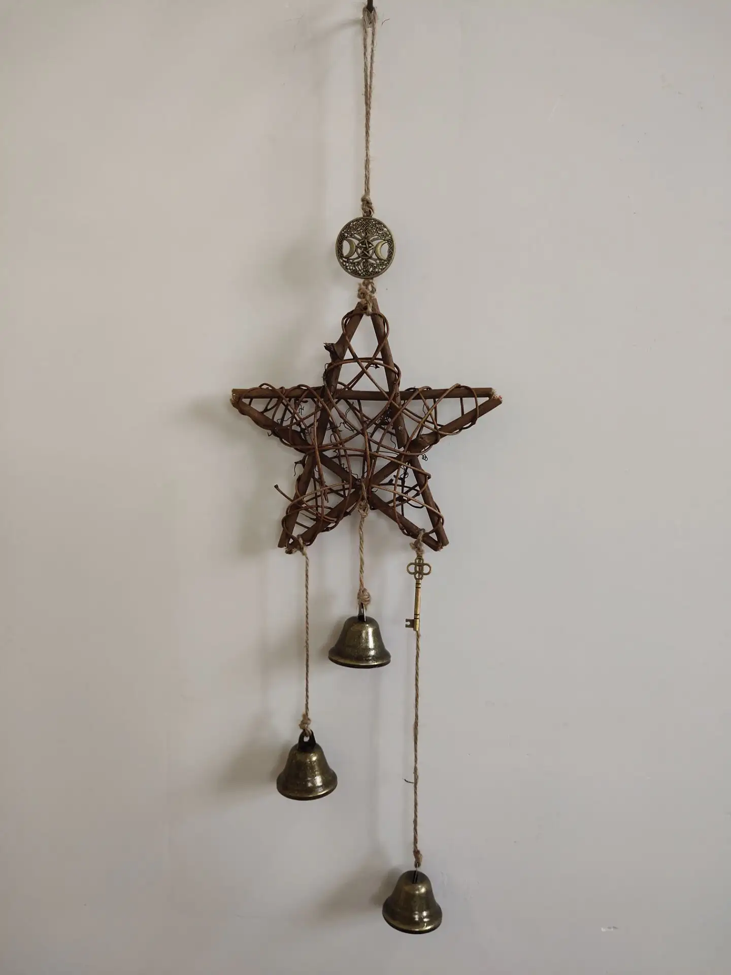 Wall Hanging Vine Ring Five-pointed Star Wizard Witch Bully Crystal Wind Chime Round Vine Ring