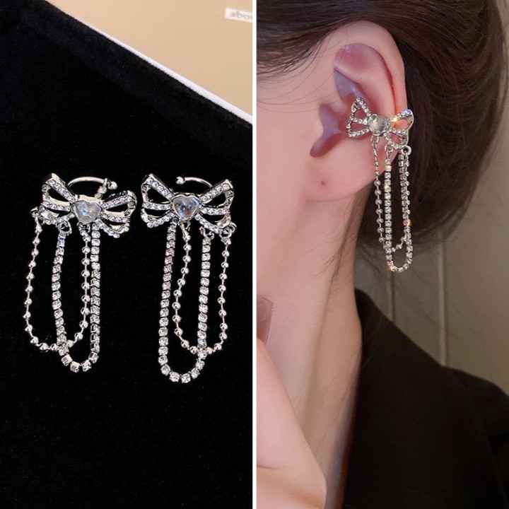 Title 7, Diamond Bow Tassel Ear Clip Personality