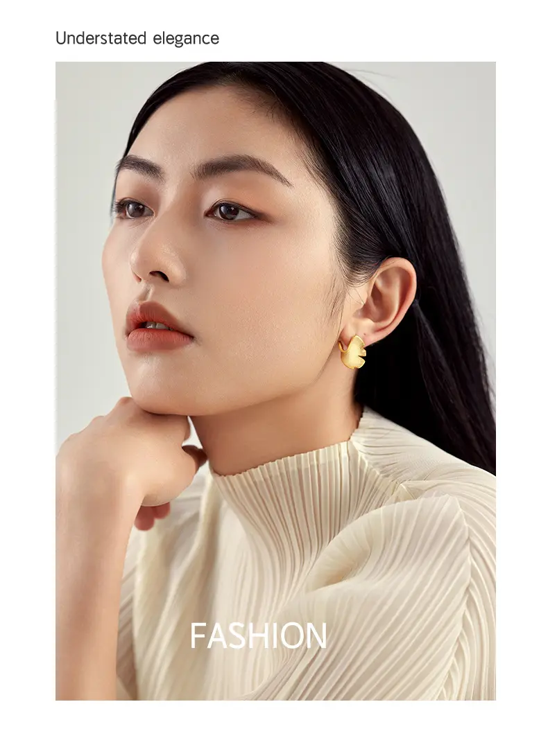 925 Sterling Silver Stud Earrings Female Plated