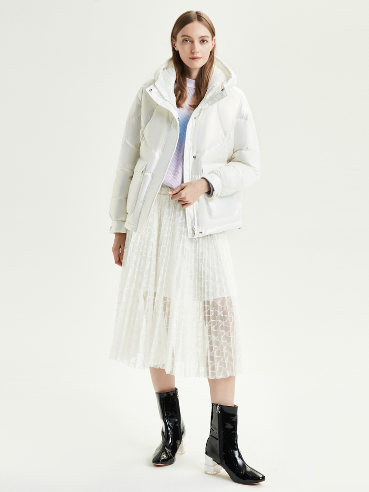 Women's Short Hooded Fashion Sports Down Jacket