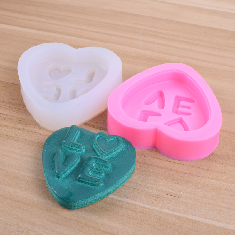 Title 3, Decorative Candle Mold Of Heart Shaped Sugar Cake