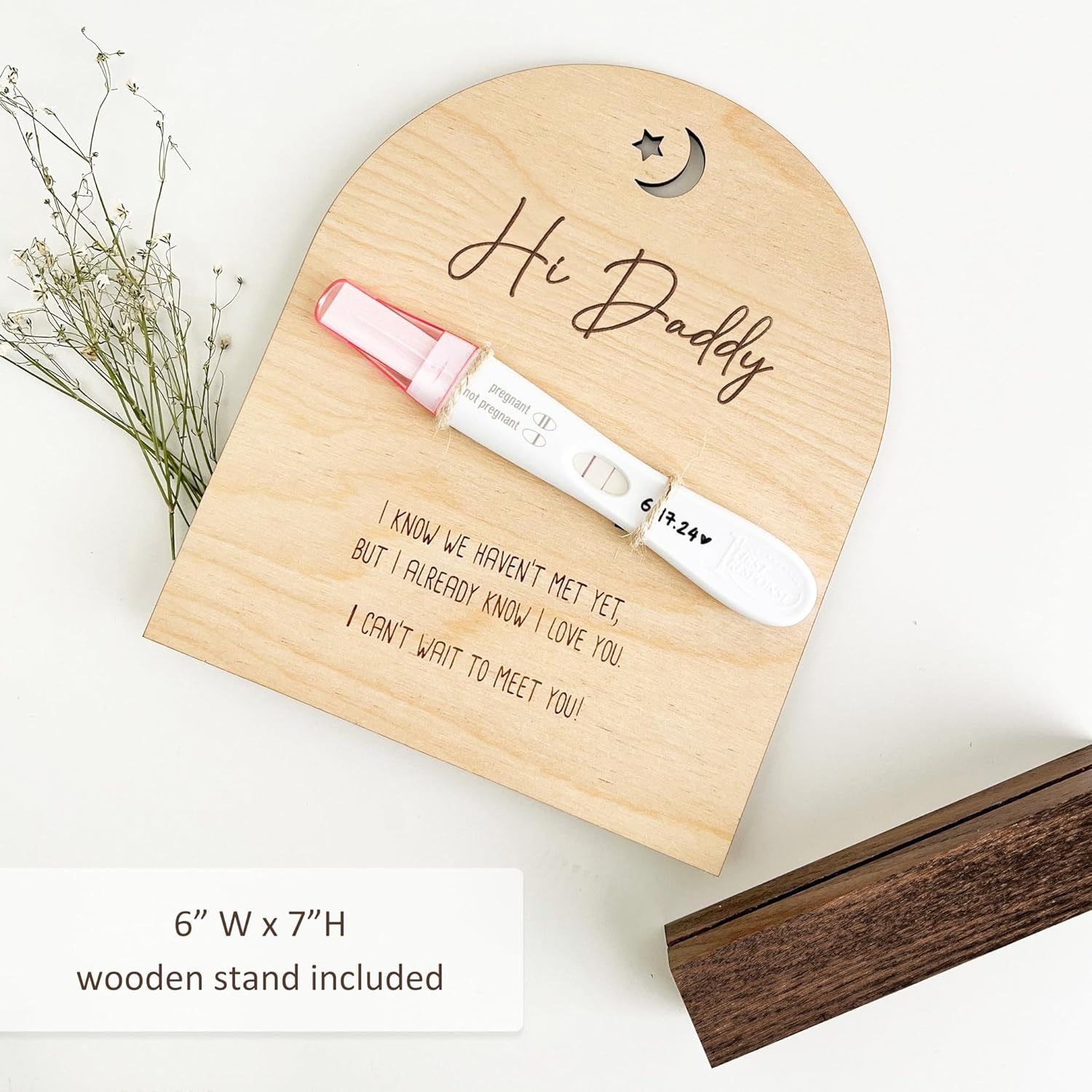 Hi Daddy Pregnancy Reveal Wooden Sign, Pregnancy Test Keepsake Plaque With Holder 2