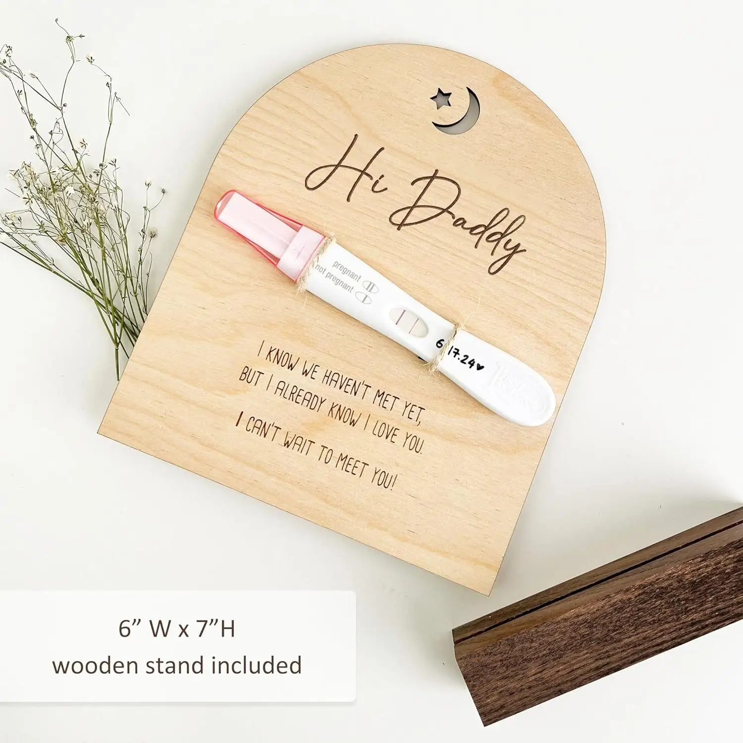 Hi Daddy Pregnancy Reveal Wooden Sign, Pregnancy Test Keepsake Plaque With Holder