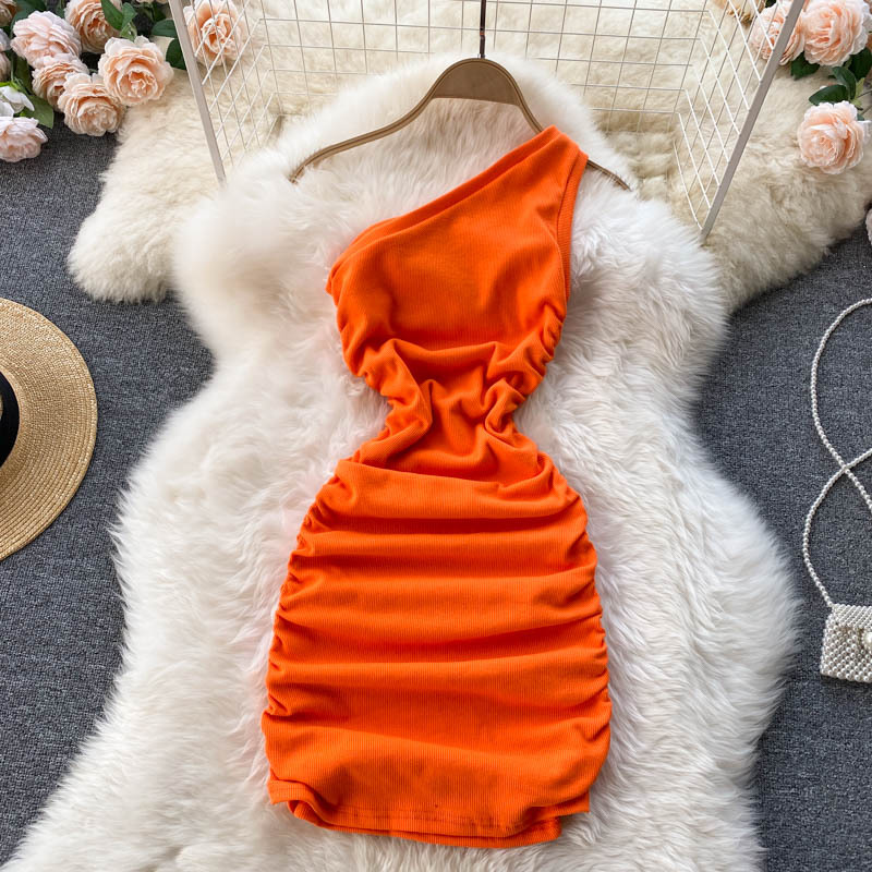 Women's Slanted Shoulder Tube Top Pleated Solid Color Dress - 14