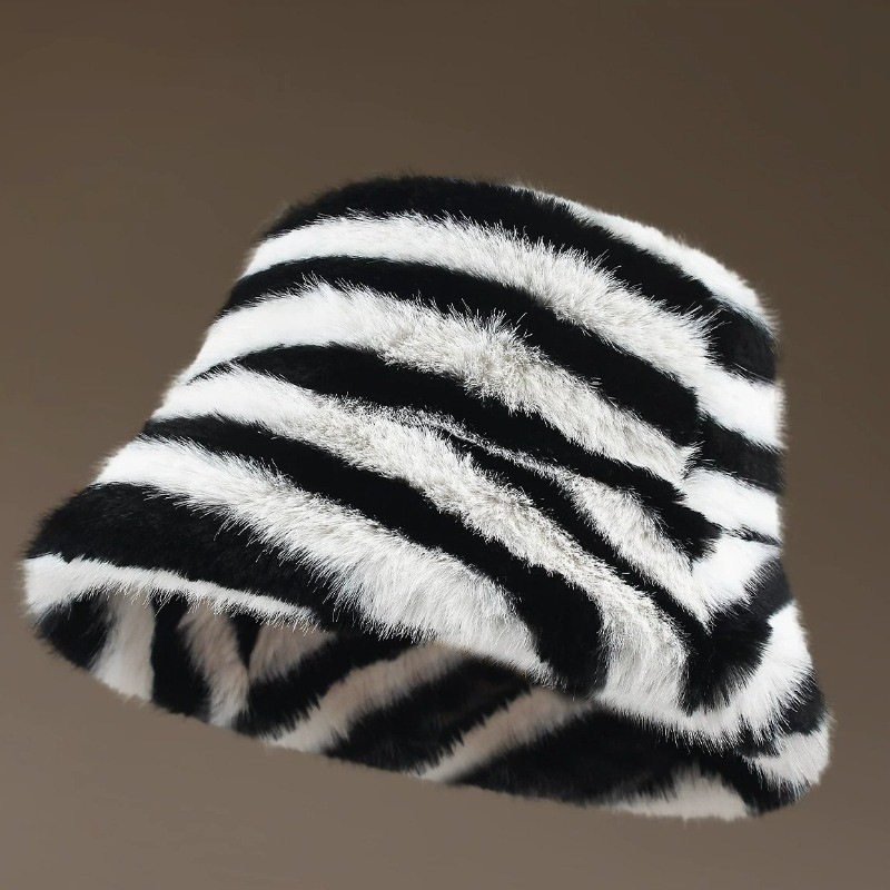 New Men's And Women's Winter Thick Plush Zebra Checkered Striped Fisherman Hat For Outdoor Cold Protection, With An Atmosphere-enhancing Design.
