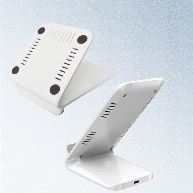 30W Wireless Charger With Heat Dissipation Stand 67ade779 Faa0 43de Bf4e 80eb9c015baa