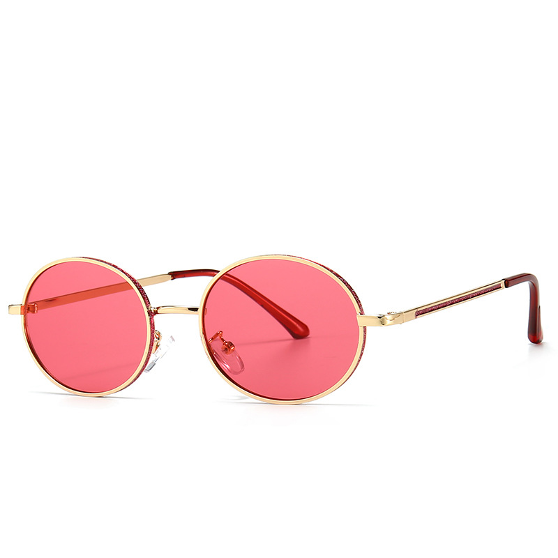 Title 7, Ladies oval sunglasses