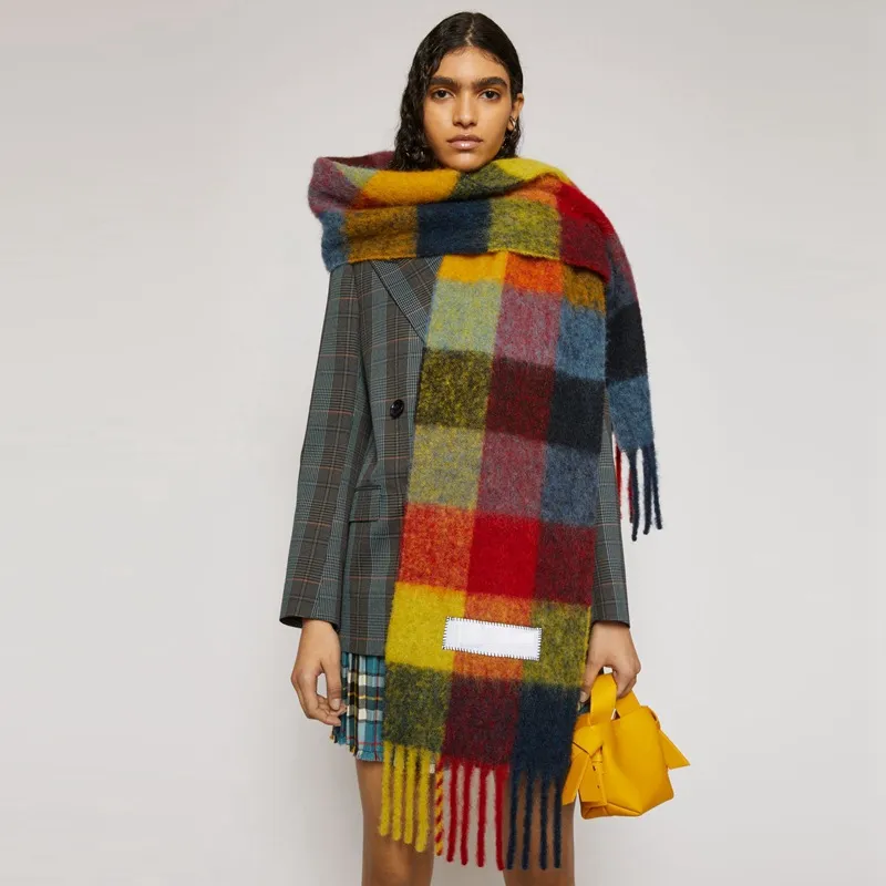 Scarf Female Color Thick Plaid Thick Tassels To Keep Warm - With Labelred And Black