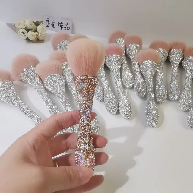 Diamond encrusted Mini Small Waist Makeup Brush Single Beauty Tool Gold - Shop at LoveMi