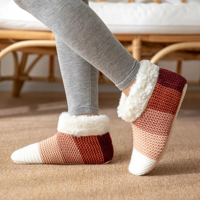 Women's Color matching Knitted Plush Floor Socks Home Indoor Warm Non slip Carpet Socks Winter Fashion Bean Paste - Shop at LoveMi