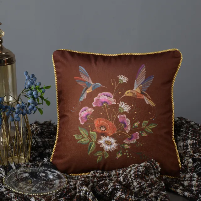 Living Room Sofa Retro Tassel Backrest Cushion Pillow Waist Pillow With Core Hummingbird Red - Shop at LoveMi