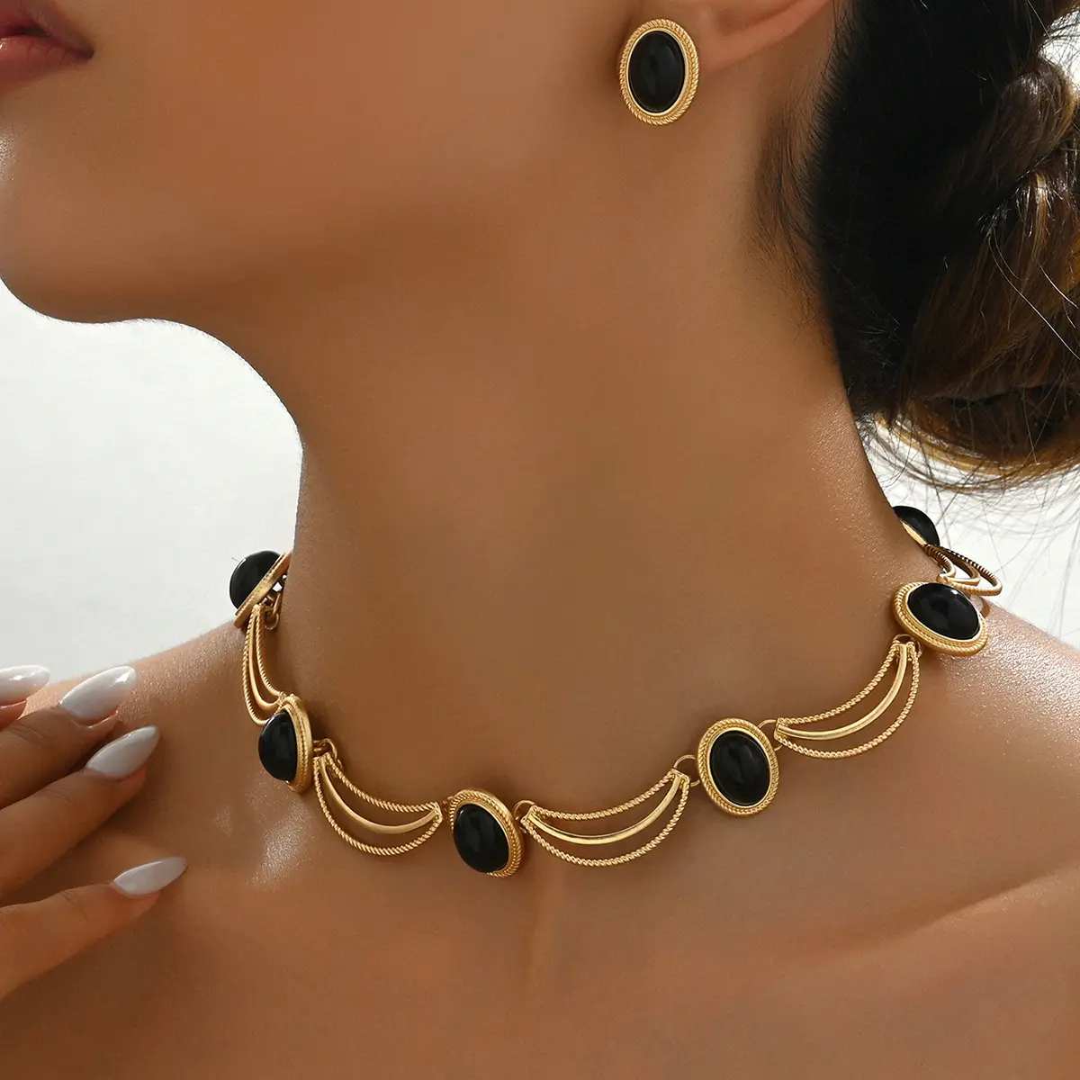 European American Vintage Court Style Women Jewelry