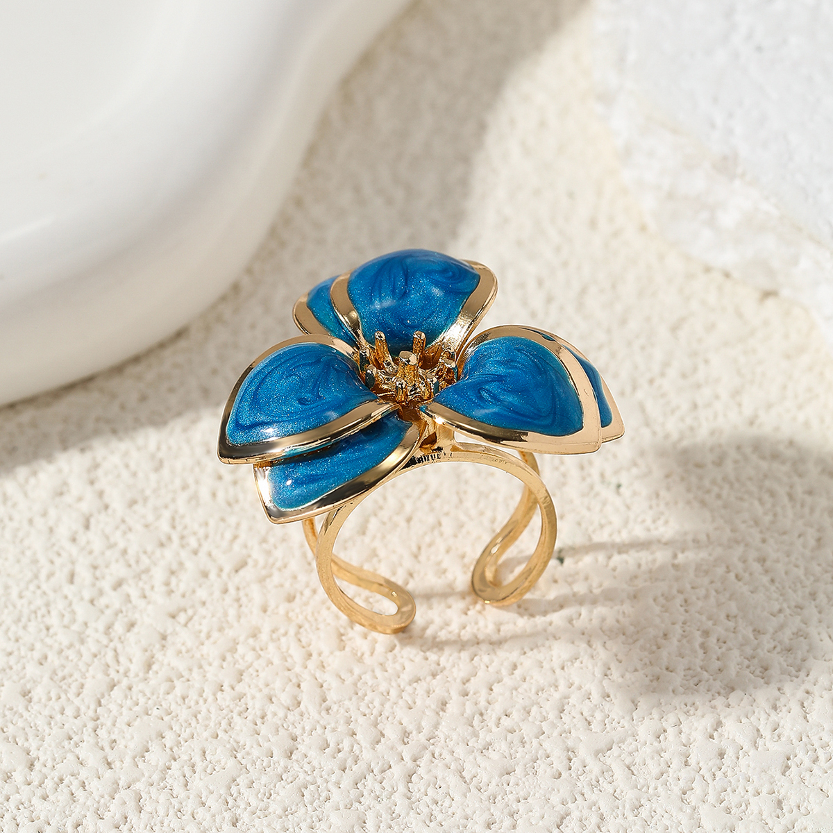Single Piece Alloy Enamel Flower Ring, Exaggerated Floral Design Open Ring For Women, Trendy Party Jewelry