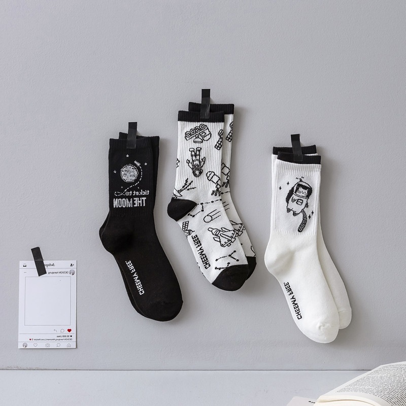 Title 3, Cartoon personality creative funny socks