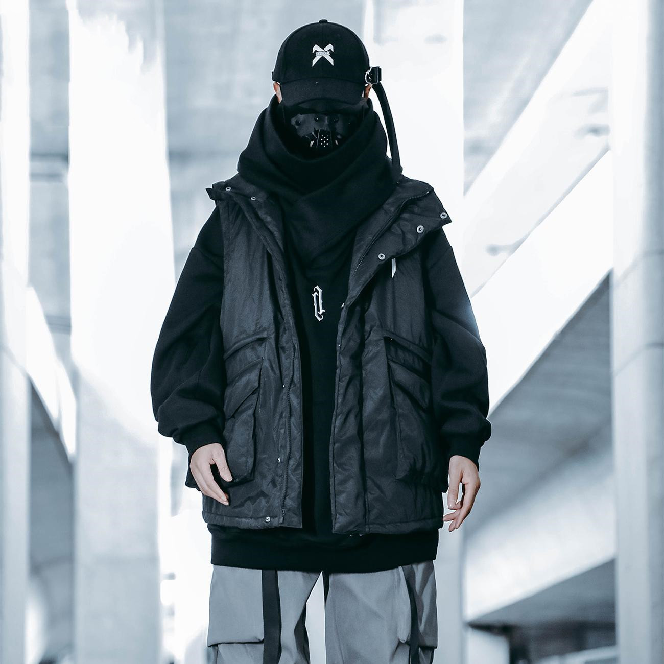 Men's Fashion Detachable Sleeve Hooded Cotton Jacket