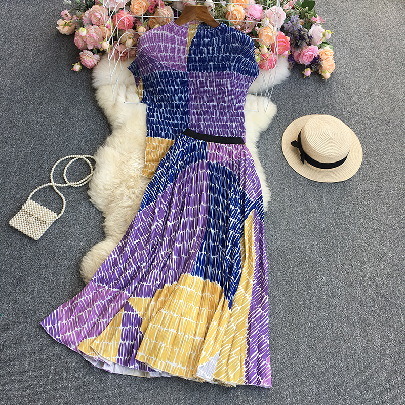 Fashionable Printed Suit Women's Short Sleeved Top High Waisted Skirt