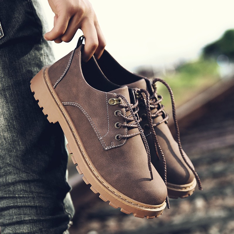 Title 3, All-Match Low-Top Lace-Up Martin Boots Sneakers