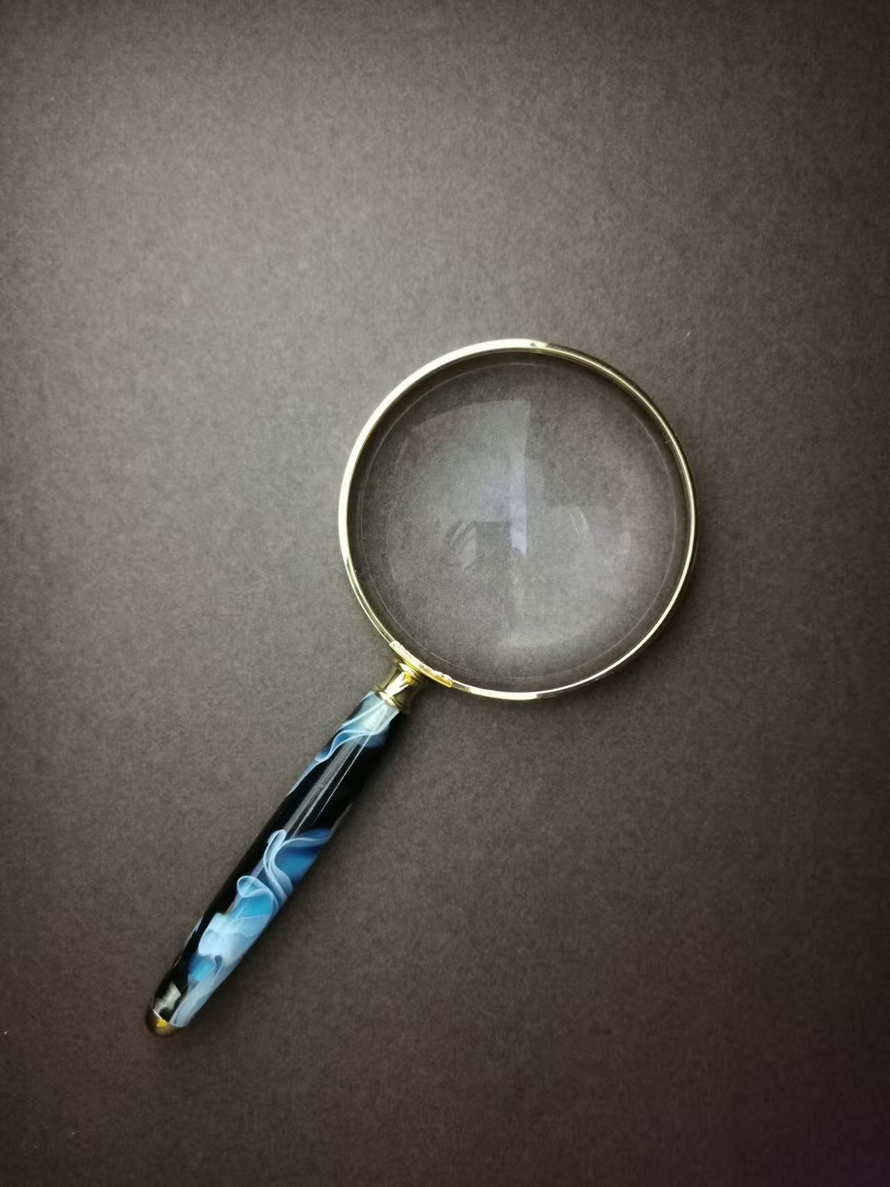 Magnifying Glass