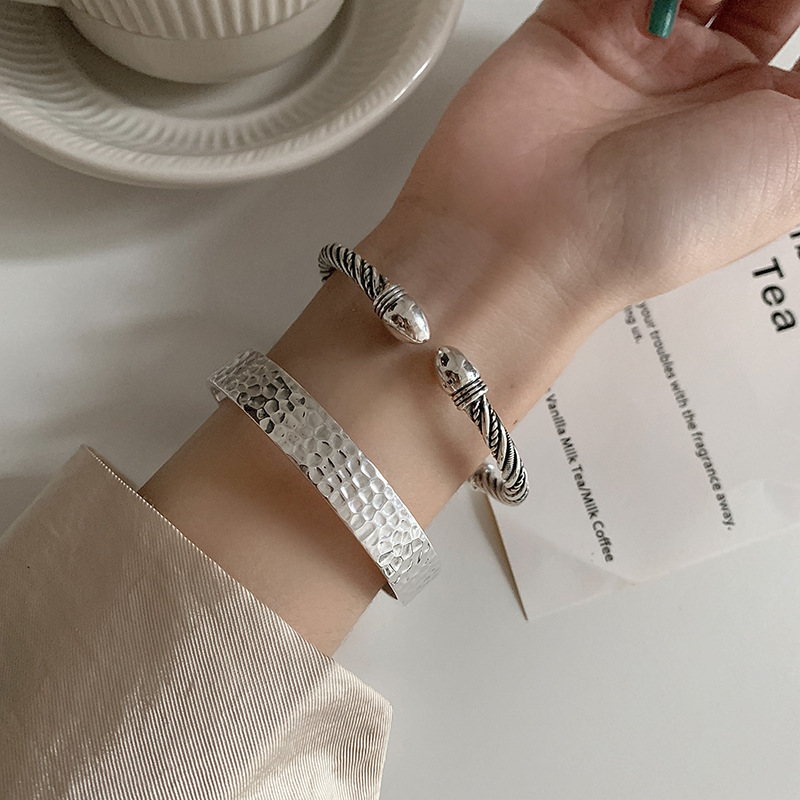 Silver Personality Retro Simple Glossy Bracelet