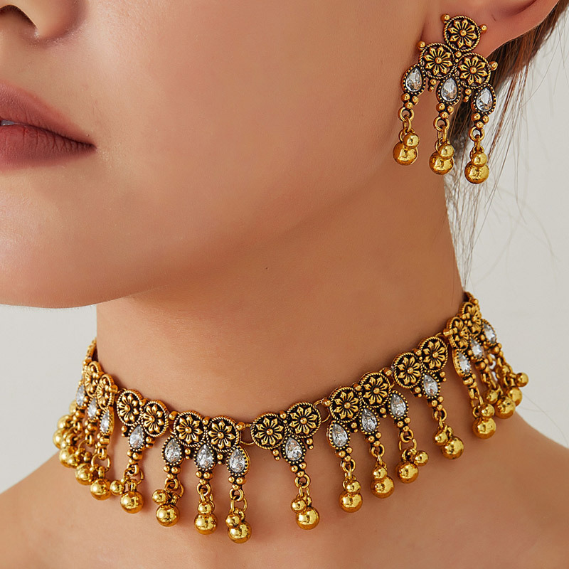 Vintage Gold Gemstone Necklace Earring Set
