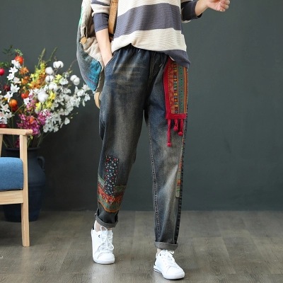 Title 4, Jeans con patch fibbia ricamata vintage, stile ...