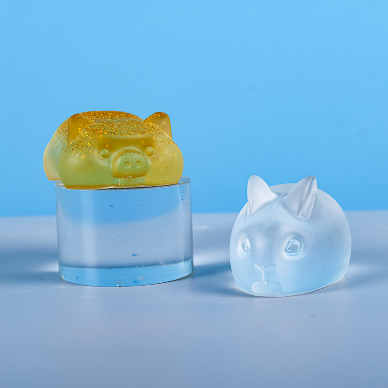 Triumphant Diy Mold 2 With Pig And Rabbit Silicone Mold Amazon New Product Baking