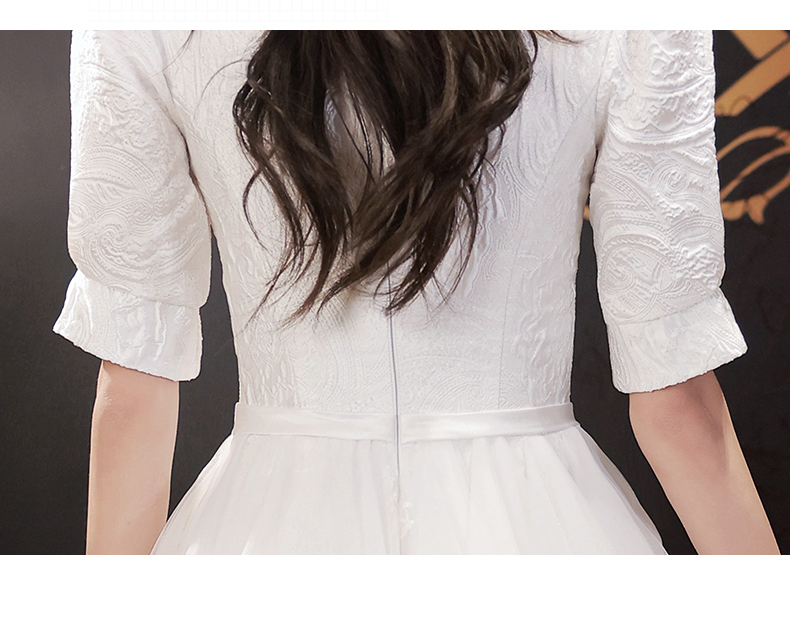 Puffed-Sleeve White Dress, picture 4 of 5