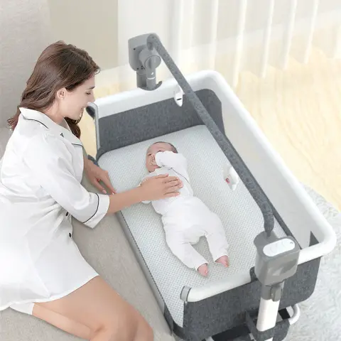 Portable Baby Bed Electric Bassinet Splicing Bed Foldable Newborn