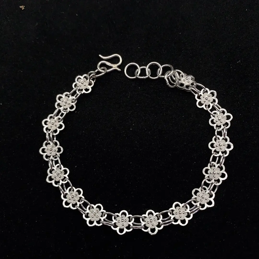 1pcs 999 Sterling Silver Connected Flower Bracelet, Elegant Sweet Style, Ideal For Birthday & Holiday Gifts