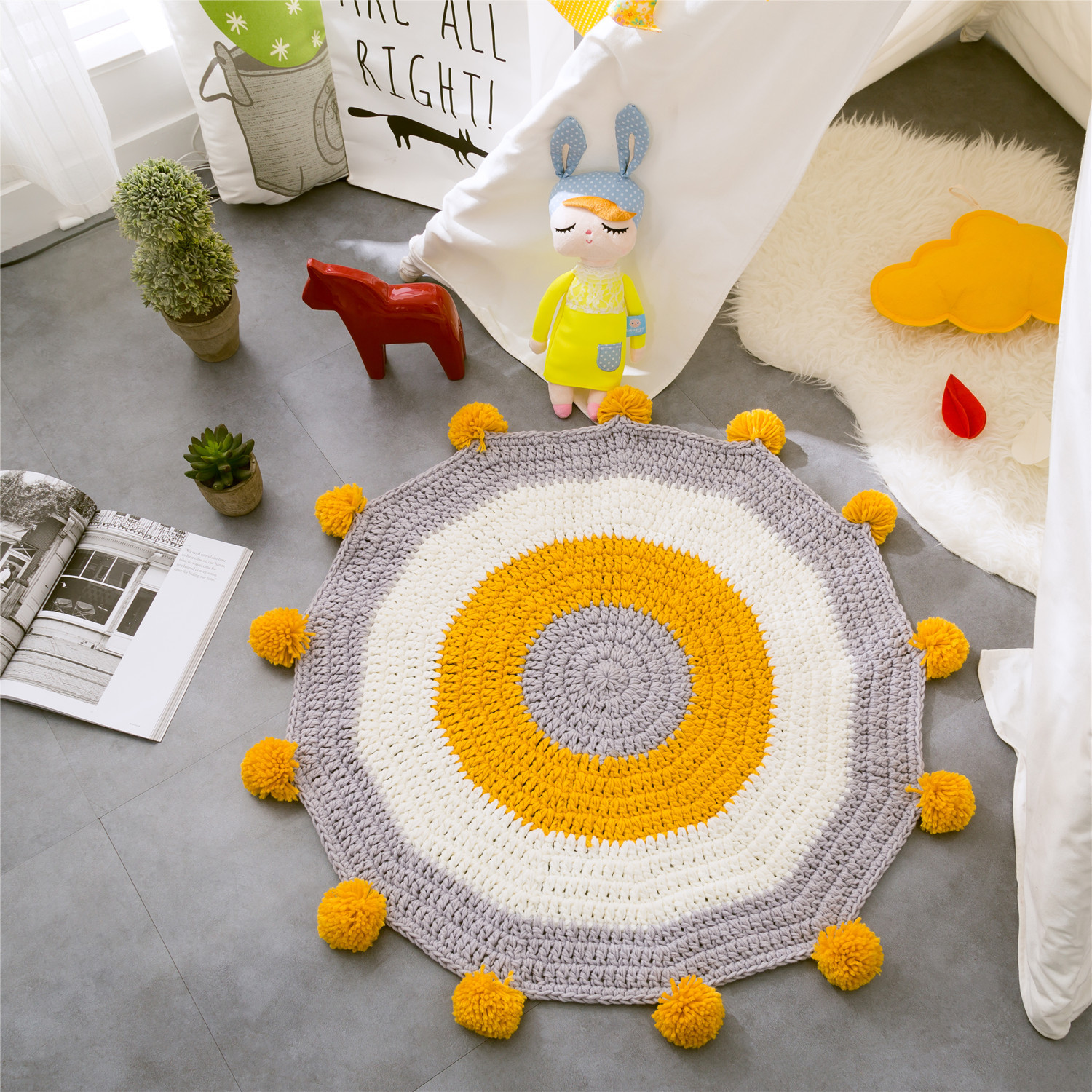 Hand Knitted Ball Floor Mat Bay Window Mat Hand Crochet
