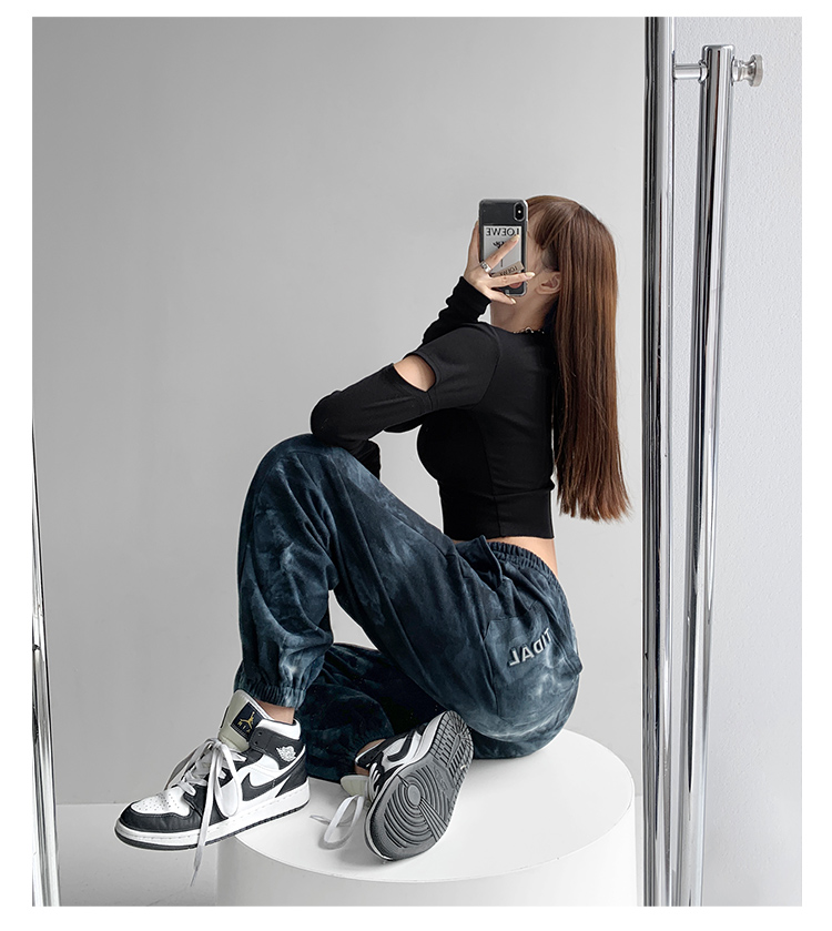 Title 4, Damen Streetwear Sweatpants mit reflektierenden...