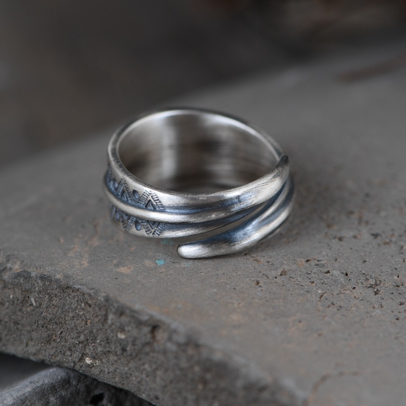 سلسلة فضة S925 خاتم نسائي بتصميم عتيق متقن